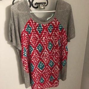 Maurice’s XL Aztec Short Sleeve Top